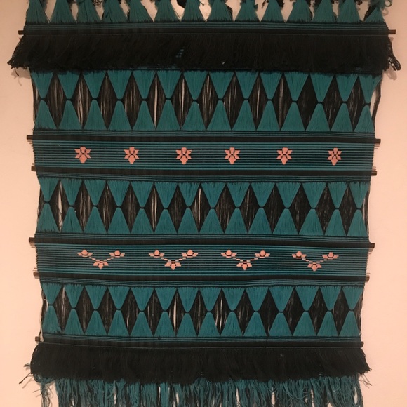 Large vintage woven wall hanging - Picture 2 of 2